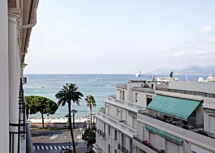 La Croisette Elegant Avec Balcon Et Vue Apercu Daire